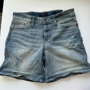 Lucky Brand Jean shorts The roll up. size 6
